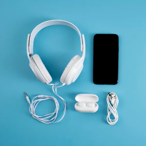 Cellphones, iPad & PC