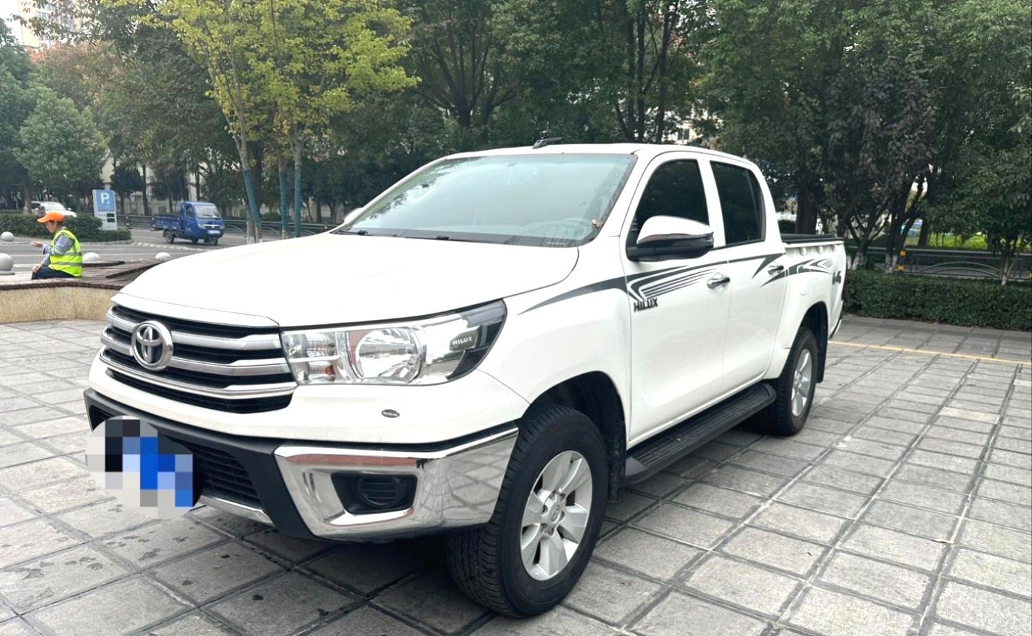 Toyota Hilux 2.7 Version internationale Automatique (importée) de 2015
