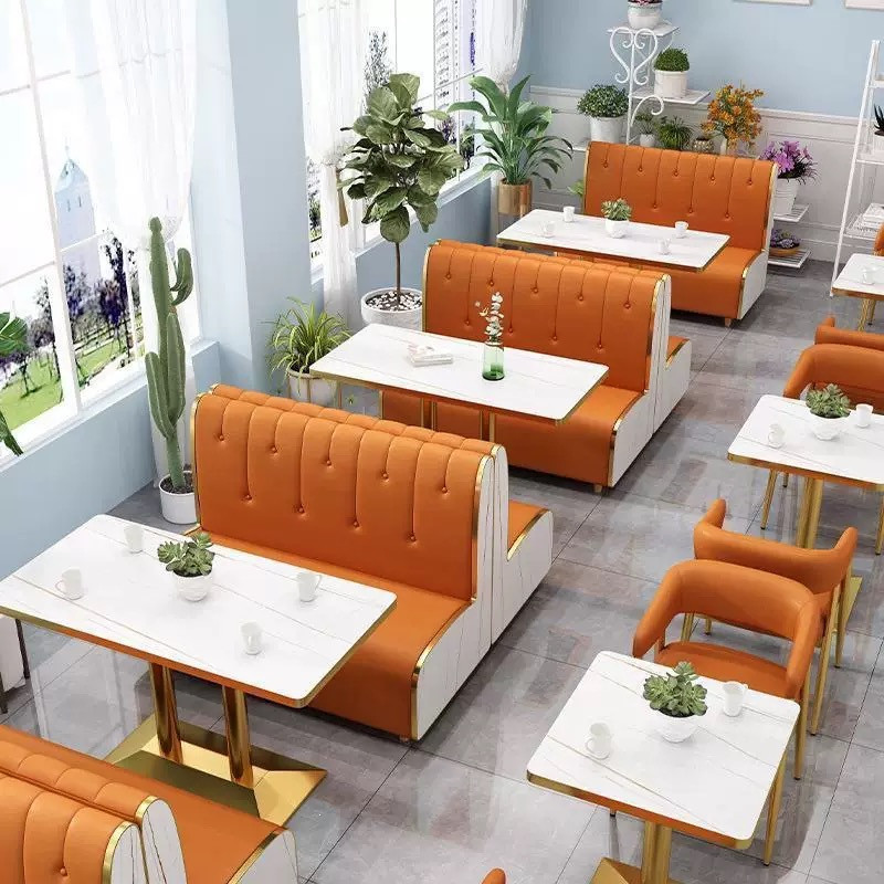 Mobilier tendance pour salons de thé au lait, restaurants et cafés : banquettes murales et ensembles de tables adaptés aux établissements de restauration