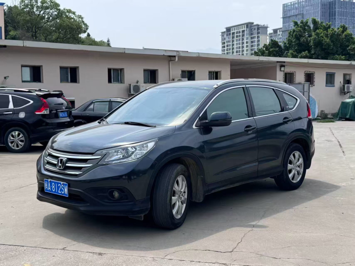 Honda CRV 2.0L automatique de 2013, transmission impeccable, châssis robuste, garde au sol élevée et intérieur spacieux, 29 800 RMB (paiement comptant uniquement).