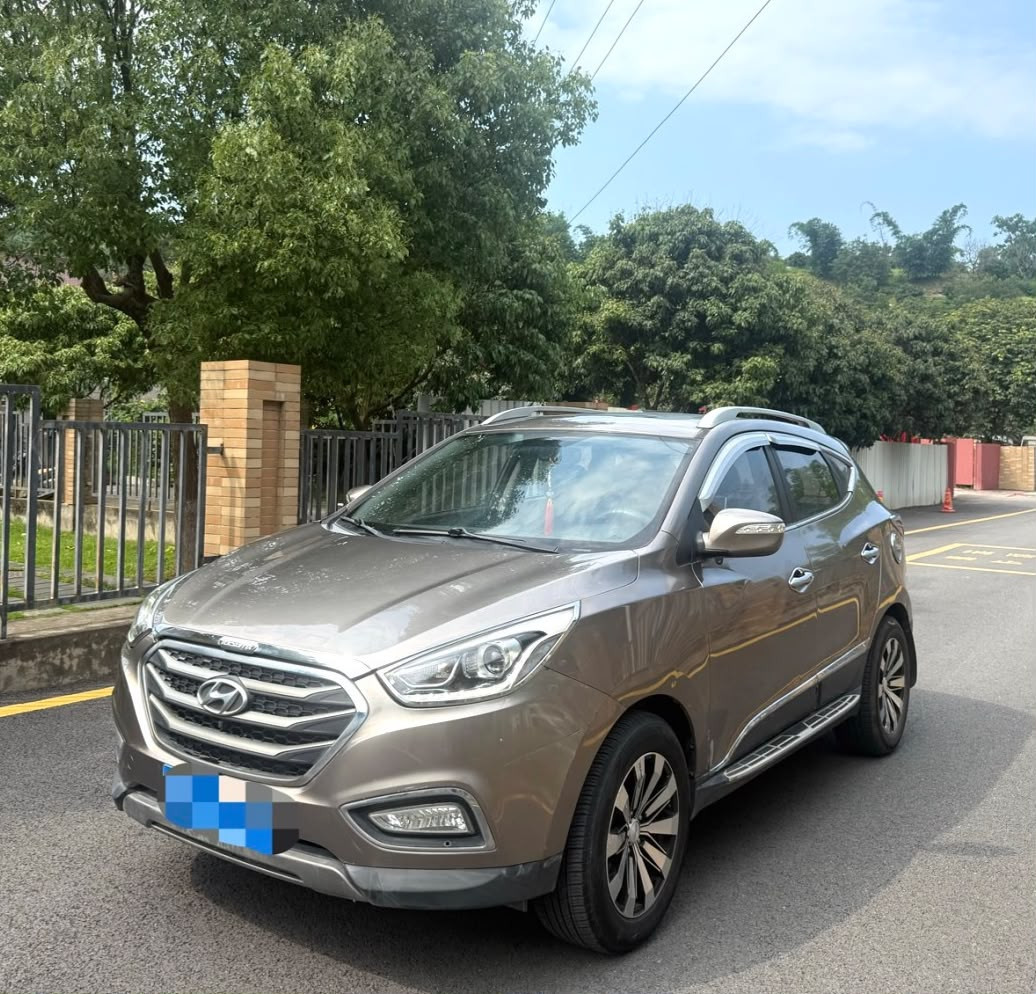 Hyundai ix35 2.0 GLS 2WD 2015, boîte automatique intelligente - Voiture d'occasion clean