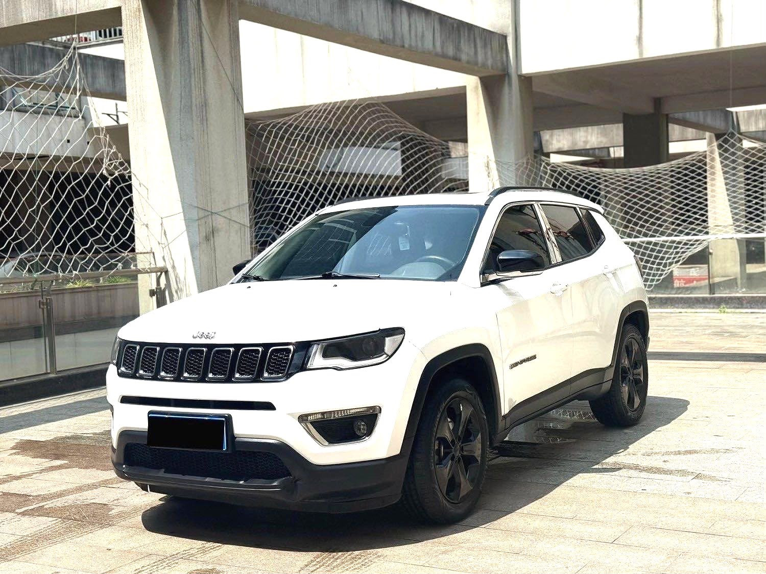 Jeep Compass 1.4T 200T Zhenxiang Edition 2017 (automatique) - Voiture d'occasion