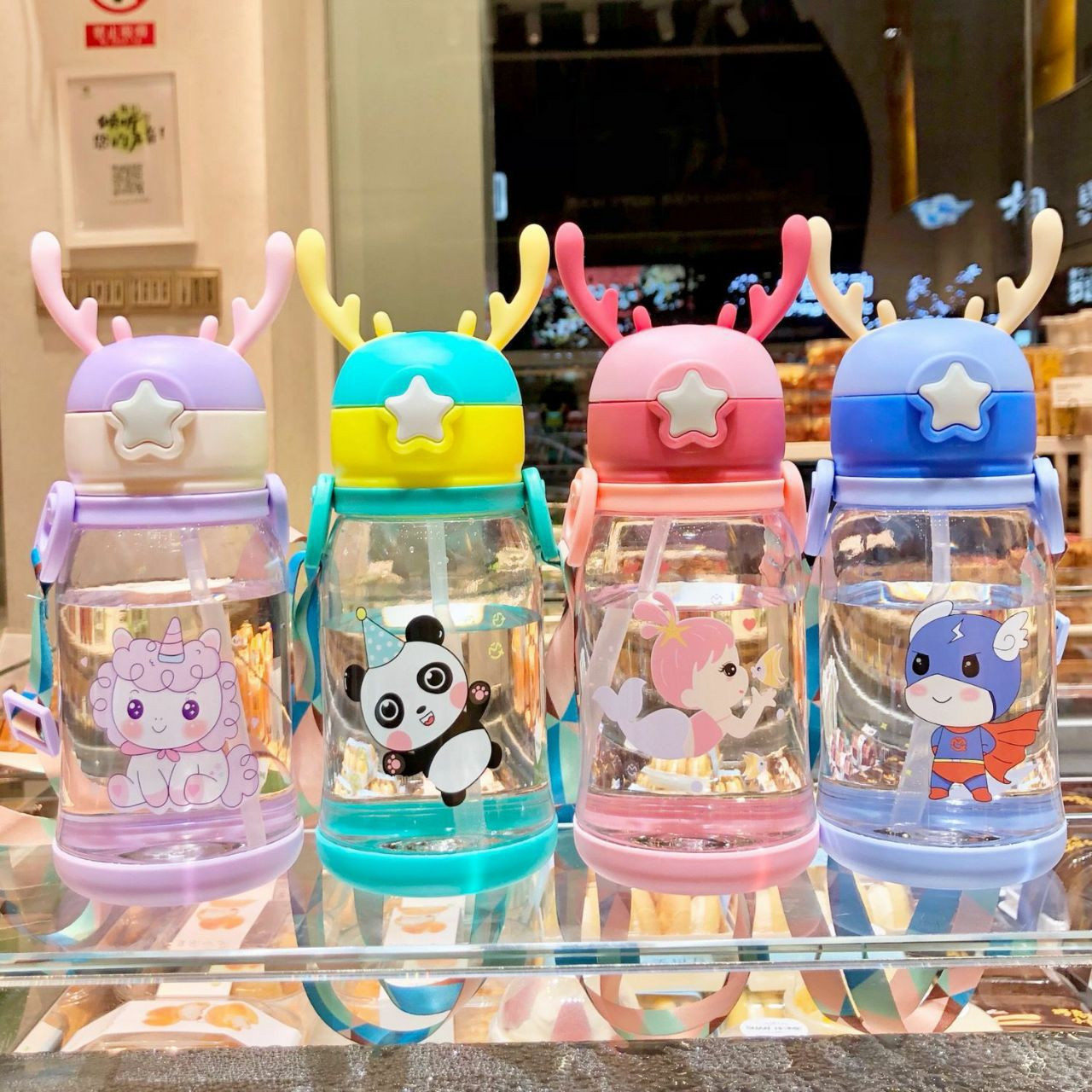 Gourdes pour enfants avec des motifs d'animaux